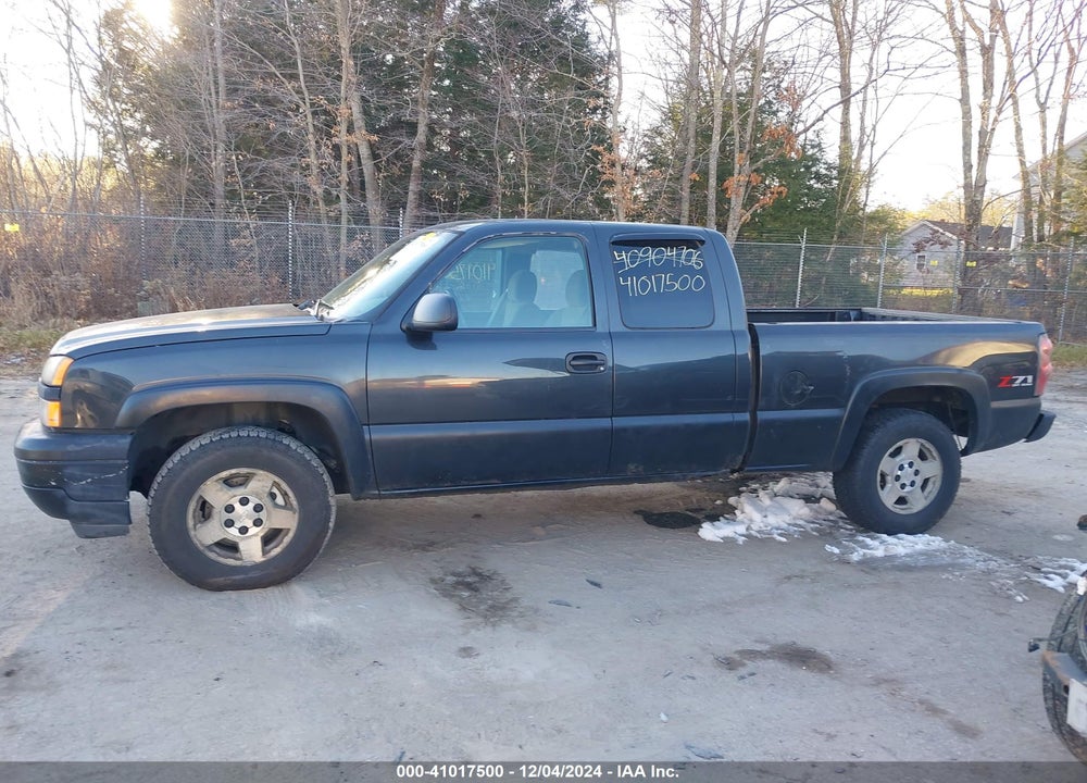 2005 CHEVROLET SILVERADO 1500 Z71 VIN: 2GCEK19V751300523