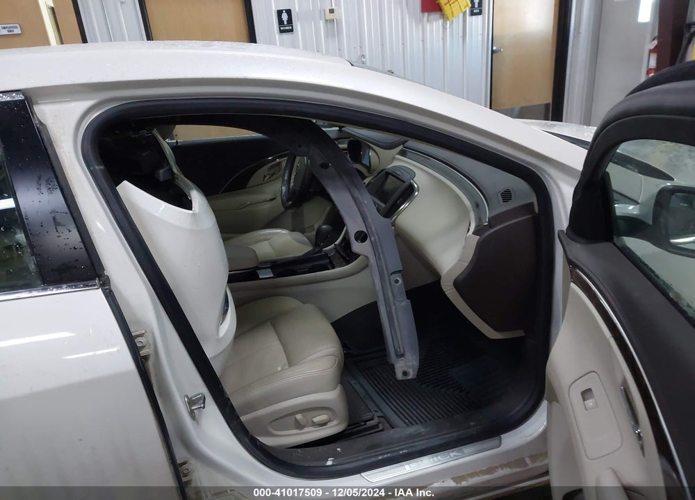 2014 BUICK LACROSSE LEATHER GROUP VIN: 1G4GB5GR7EF174562