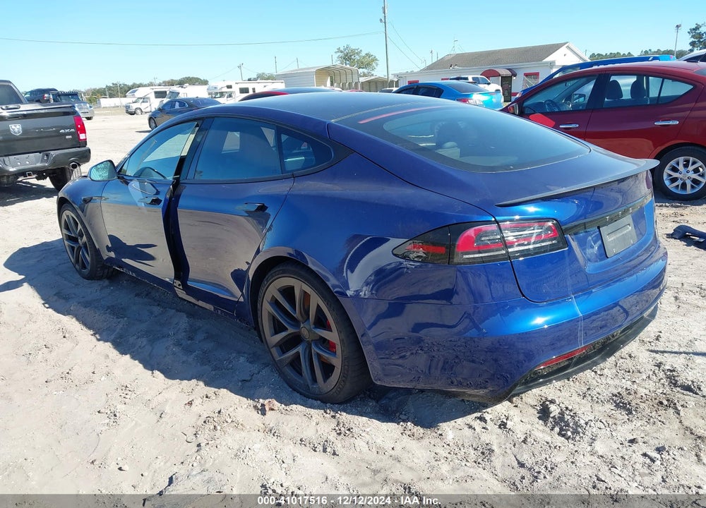 2024 TESLA MODEL S PLAID TRI MOTOR ALL-WHEEL DRIVE VIN: 5YJSA1E61RF538584