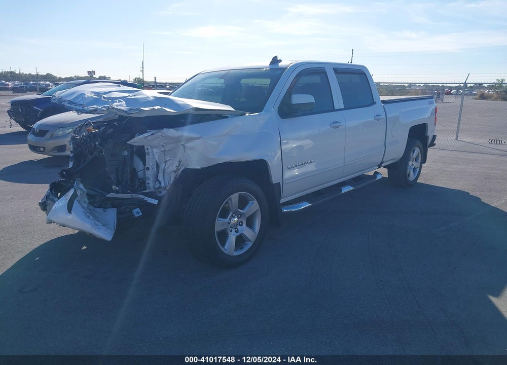2017 CHEVROLET SILVERADO VIN: 3GCUKREC6HG155517