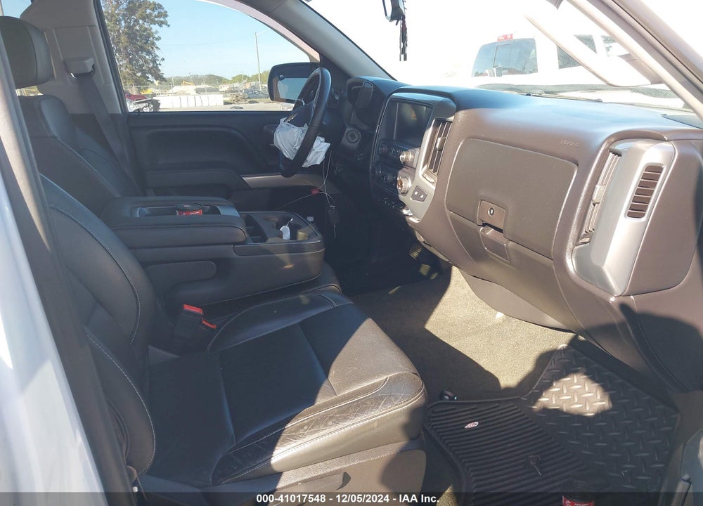 2017 CHEVROLET SILVERADO VIN: 3GCUKREC6HG155517