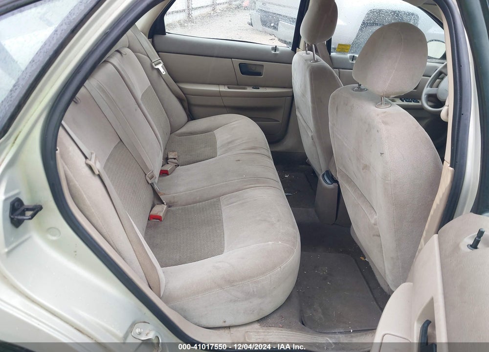 2007 FORD TAURUS SE VIN: 1FAFP53U27A177886