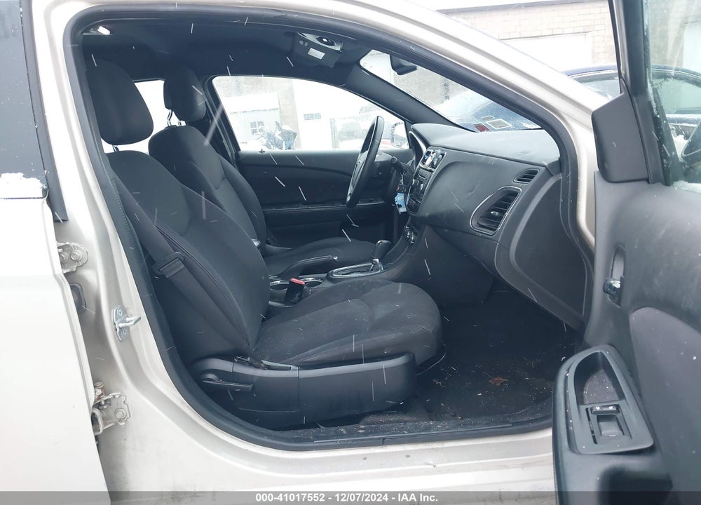 2014 CHRYSLER 200 TOURING VIN: 1C3CCBBB0EN179783