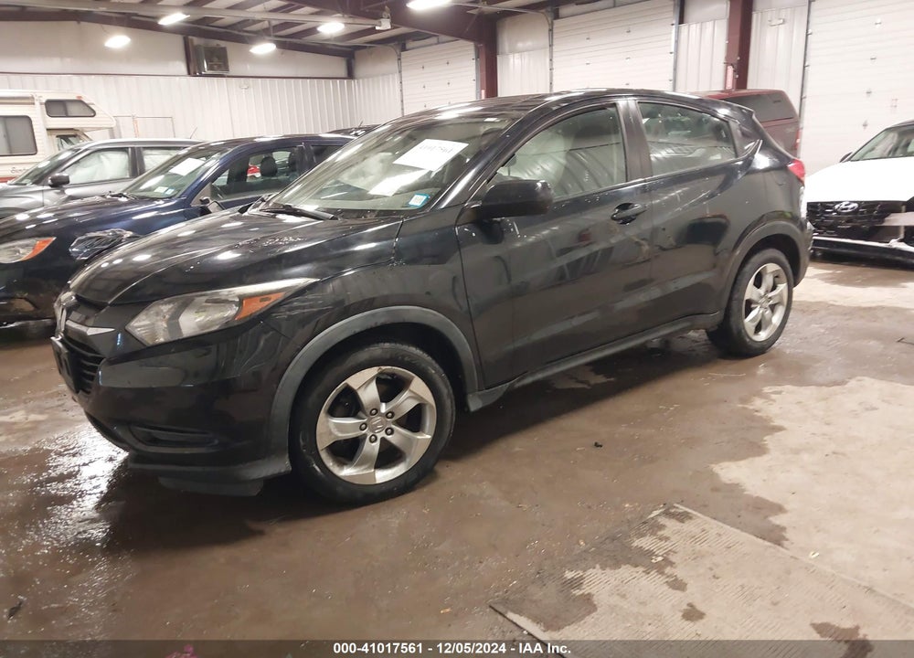 2016 HONDA HR-V LX VIN: 3CZRU6H30GM739514