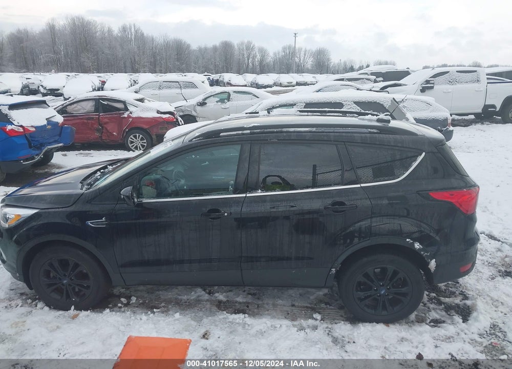 2019 FORD ESCAPE SEL VIN: 1FMCU9HD6KUB42874