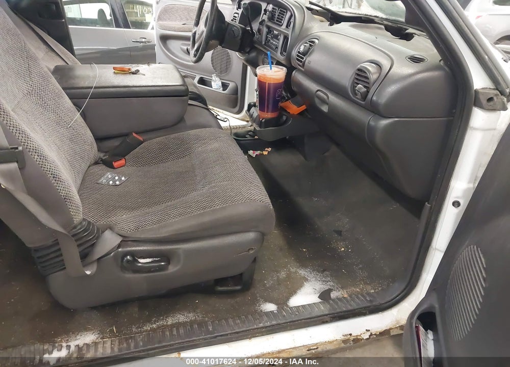 2001 DODGE RAM 1500 ST VIN: 3B7HF13Z41G758261