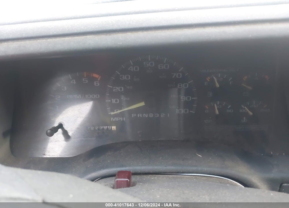 1996 CHEVROLET GMT-400 K1500 VIN: 1GCEK19R4TE262232