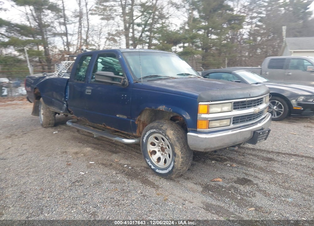 1996 CHEVROLET GMT-400 K1500 VIN: 1GCEK19R4TE262232