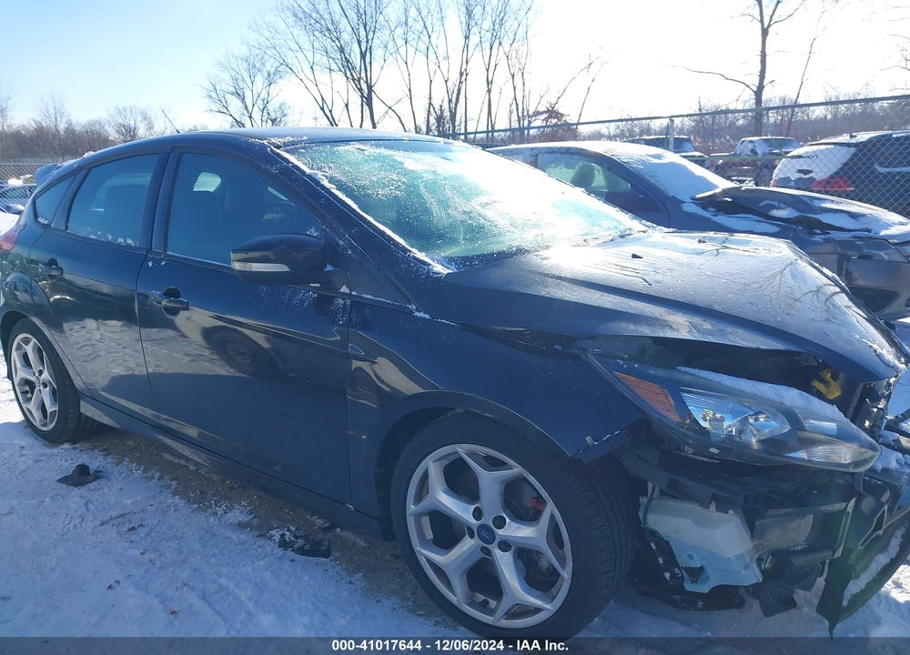 2013 FORD FOCUS ST VIN: 1FADP3L90DL209161