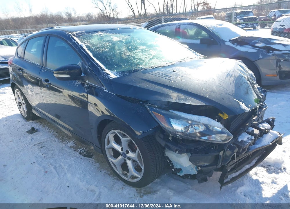 2013 FORD FOCUS ST VIN: 1FADP3L90DL209161