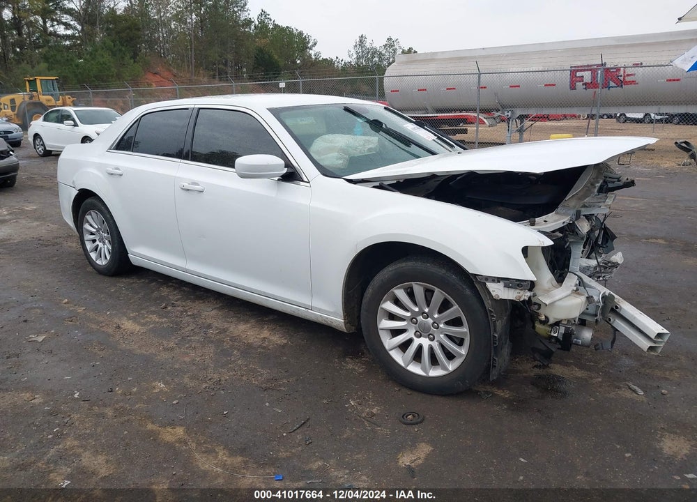 2014 CHRYSLER 300 VIN: 2C3CCAAG0EH255342