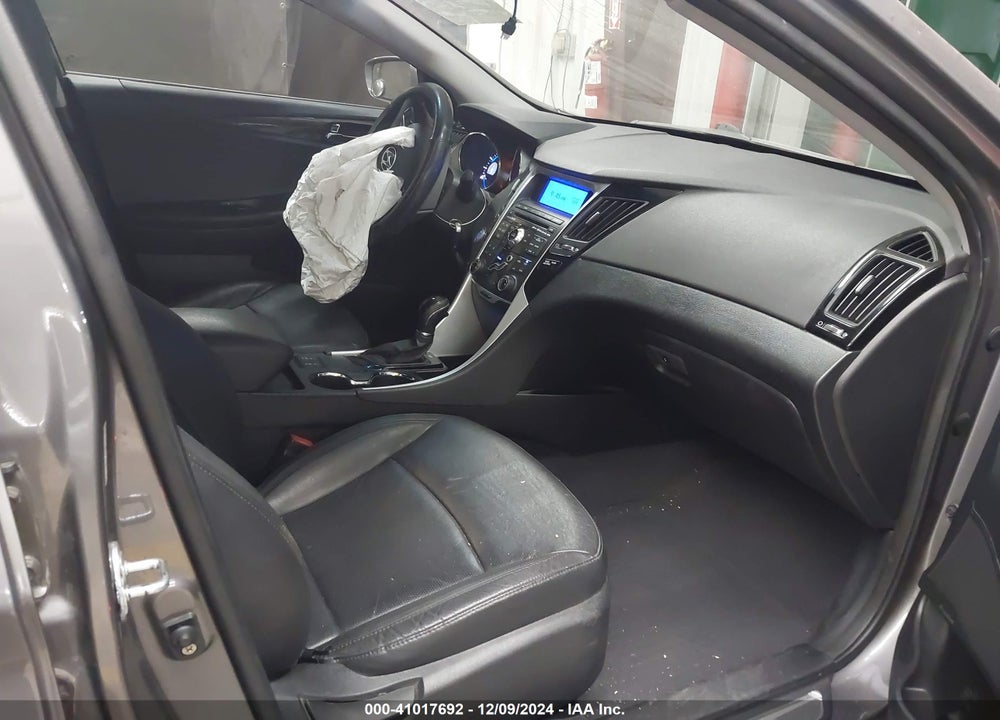 2011 HYUNDAI SONATA LIMITED VIN: 5NPEC4ACXBH218630