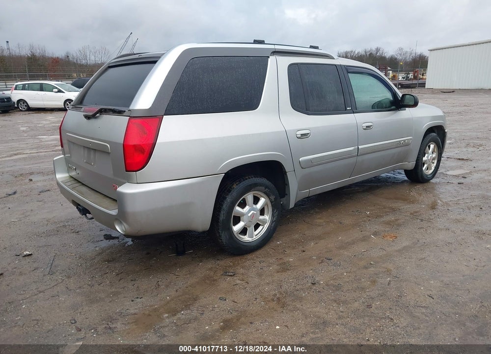 2004 GMC ENVOY XUV SLT VIN: 1GKET12S446208553