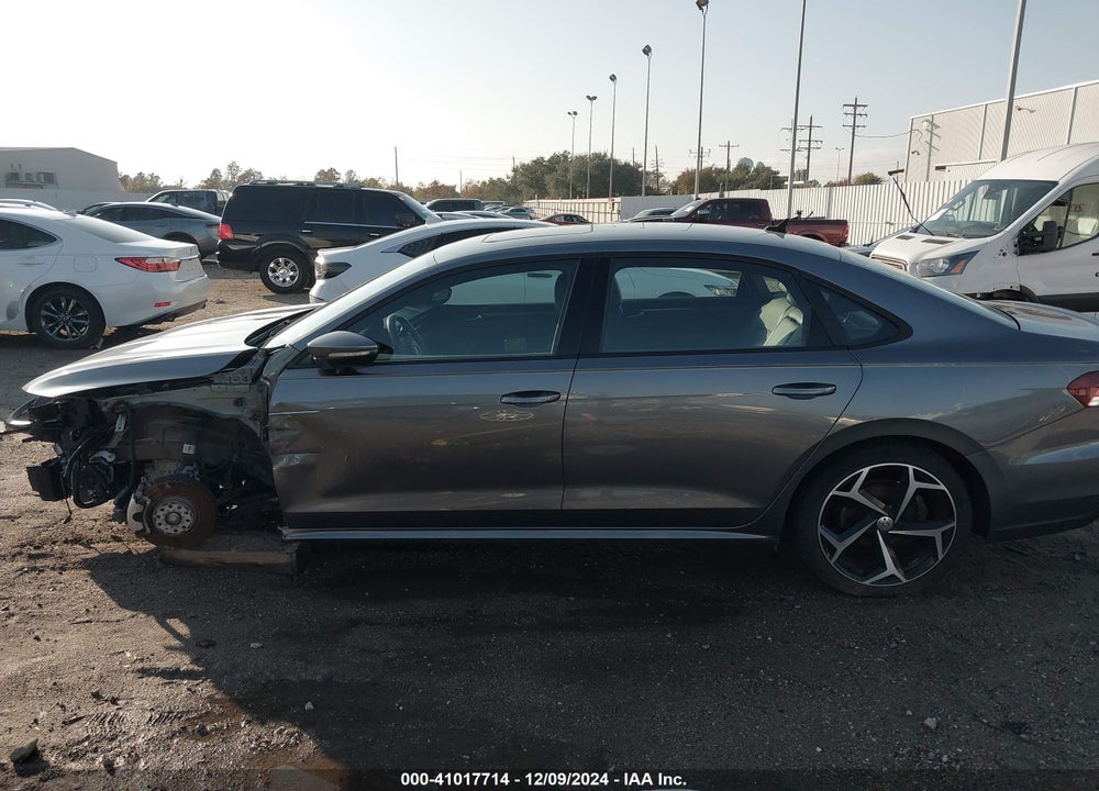2021 VOLKSWAGEN PASSAT VIN: 1VWMA7A30MC016121