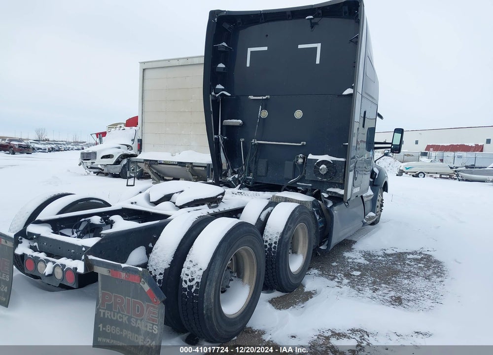 2019 KENWORTH T680 VIN: 1XKYD49X7KJ242431