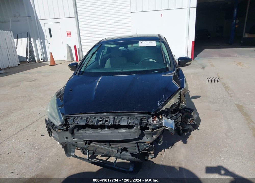 2015 FORD FOCUS SE VIN: 1FADP3F24FL382246