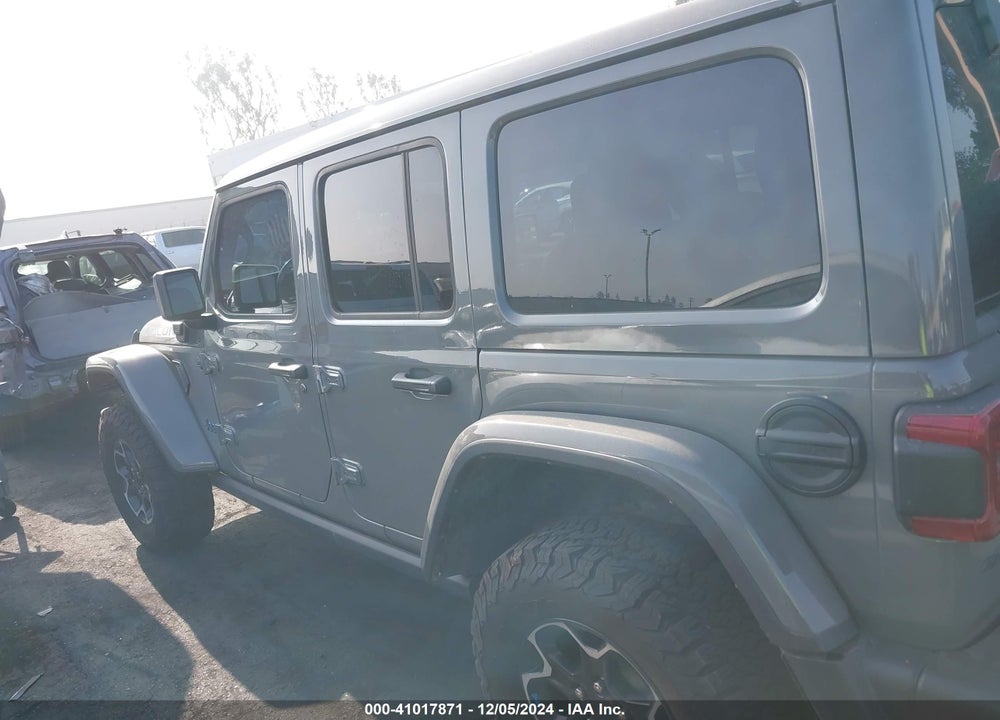 2022 JEEP WRANGLER 4XE UNLIMITED RUBICON 4X4 VIN: 1C4JJXR60NW250182