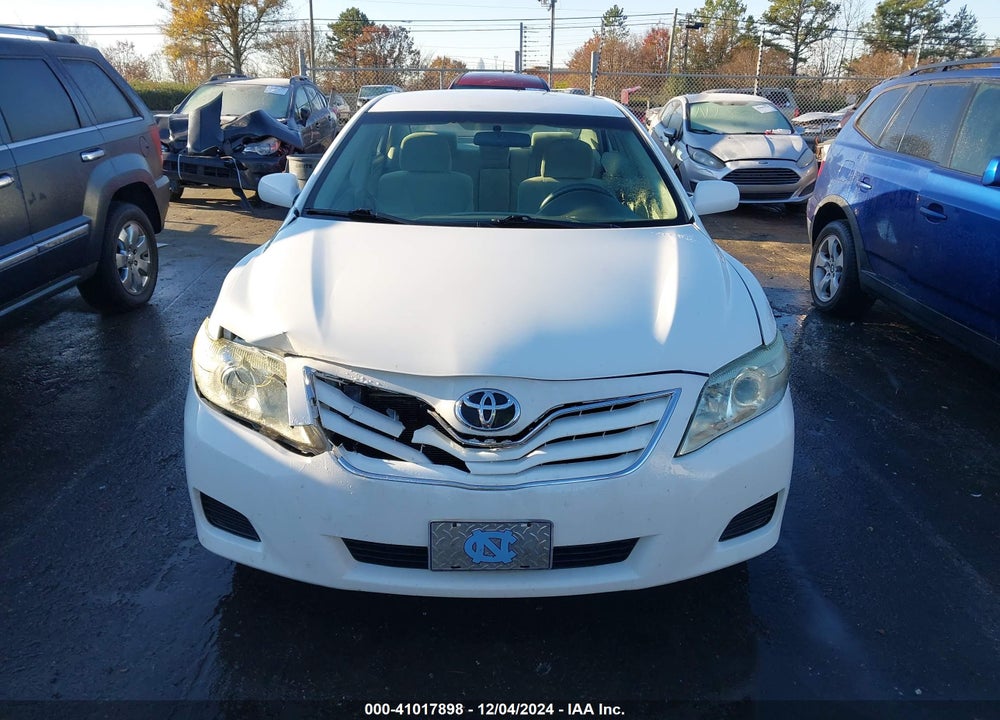 2011 TOYOTA CAMRY LE VIN: 4T1BF3EK2BU583651