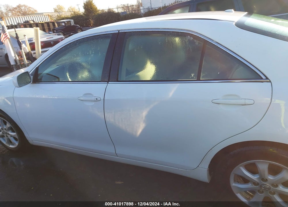 2011 TOYOTA CAMRY LE VIN: 4T1BF3EK2BU583651