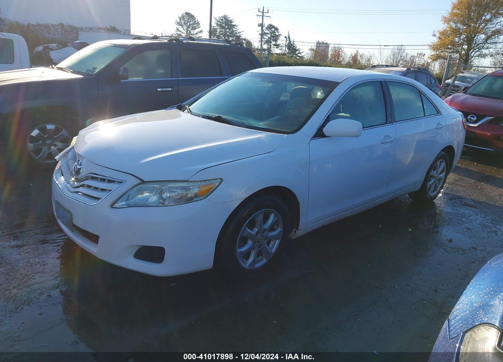 2011 TOYOTA CAMRY LE VIN: 4T1BF3EK2BU583651