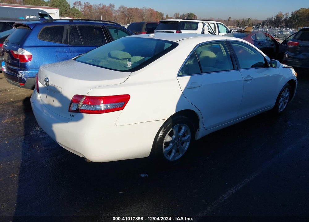2011 TOYOTA CAMRY LE VIN: 4T1BF3EK2BU583651