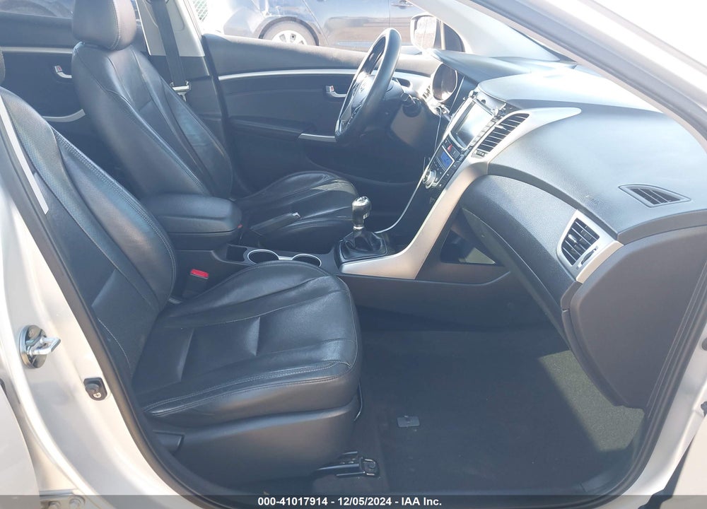 2014 HYUNDAI ELANTRA GT VIN: KMHD35LH9EU188438