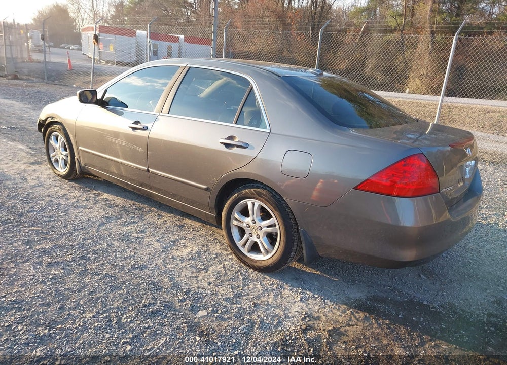 2007 HONDA ACCORD 2.4 EX VIN: 1HGCM56847A082543