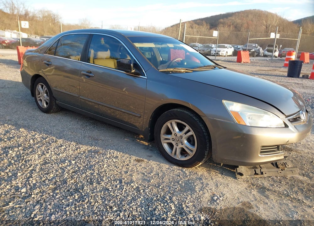 2007 HONDA ACCORD 2.4 EX VIN: 1HGCM56847A082543