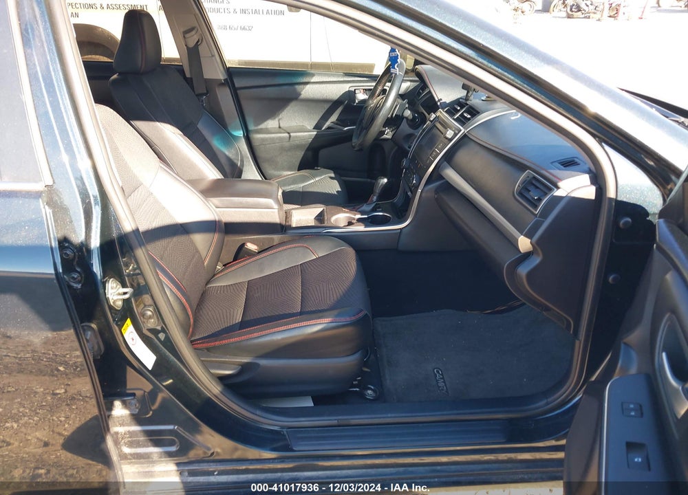 2016 TOYOTA CAMRY SE VIN: 4T1BF1FK5GU196053