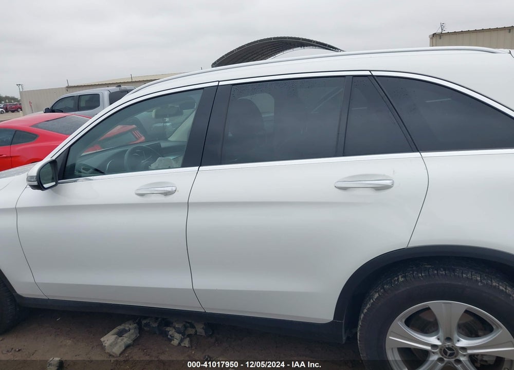 2018 MERCEDES-BENZ GLC 300 VIN: WDC0G4JB4JV022536