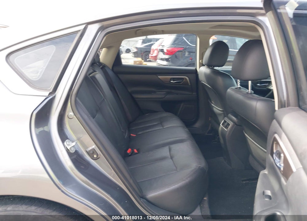 2014 NISSAN ALTIMA VIN: 1N4AL3AP8EN235948