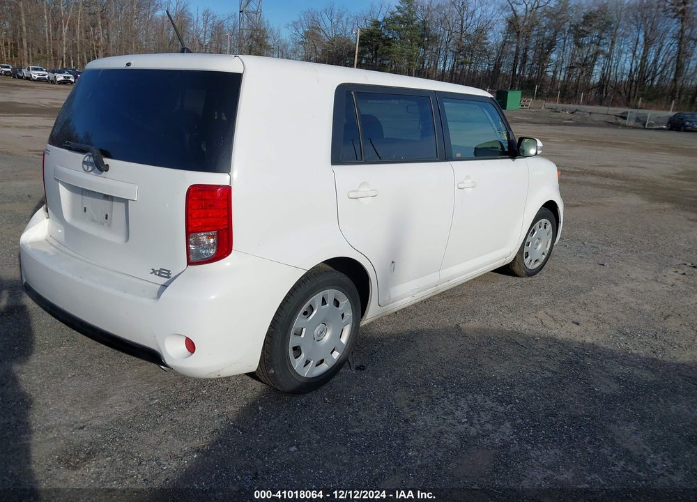 2014 SCION XB VIN: JTLZE4FE2EJ064677