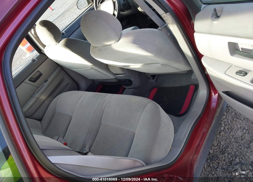 2007 FORD TAURUS SE VIN: 1FAFP53U97A169297