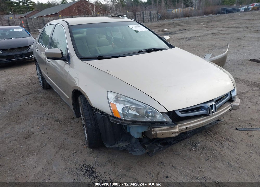 2005 HONDA ACCORD 2.4 LX VIN: 1HGCM56495A008237
