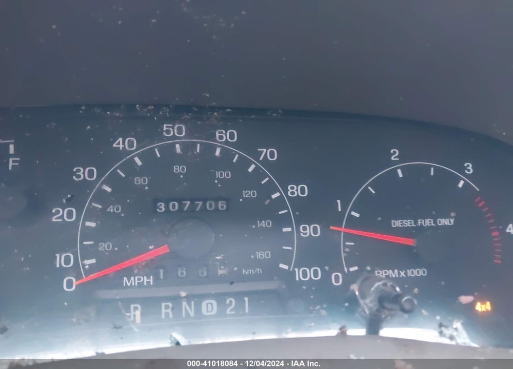 2000 FORD F-350 LARIAT/XL/XLT VIN: 1FTSW31F0YEB26689