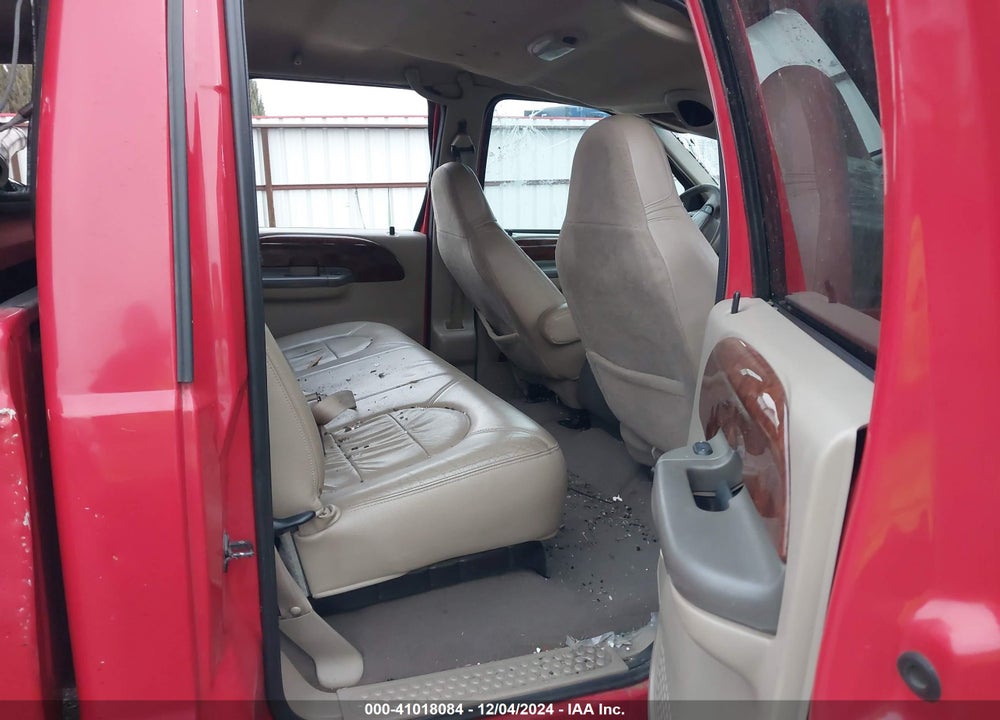 2000 FORD F-350 LARIAT/XL/XLT VIN: 1FTSW31F0YEB26689