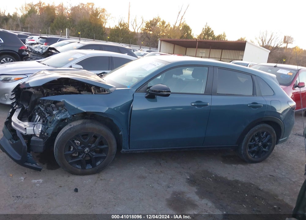 2024 HONDA HR-V 2WD SPORT/2WD SPORT W/O BSI VIN: 3CZRZ1H54RM737290