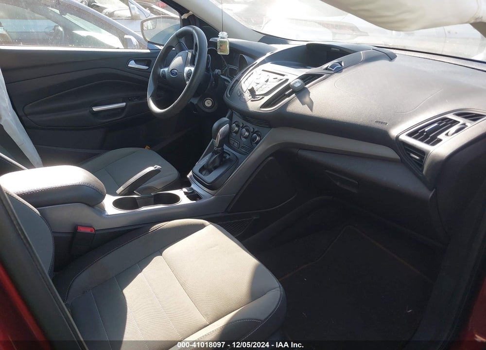 2014 FORD ESCAPE SE VIN: 1FMCU0GX7EUE06616