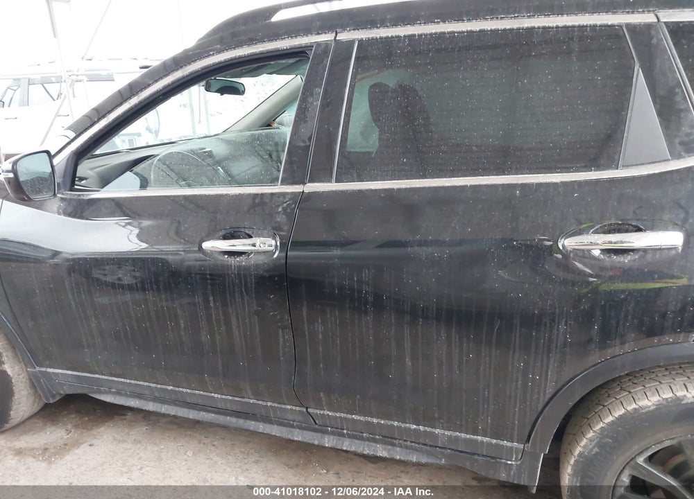 2018 NISSAN ROGUE SV VIN: 5N1AT2MV3JC743454