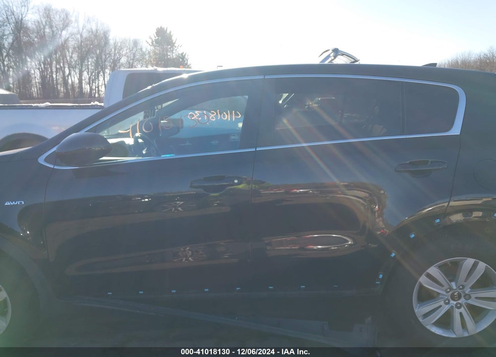 2017 KIA SPORTAGE LX VIN: KNDPMCAC4H7191888