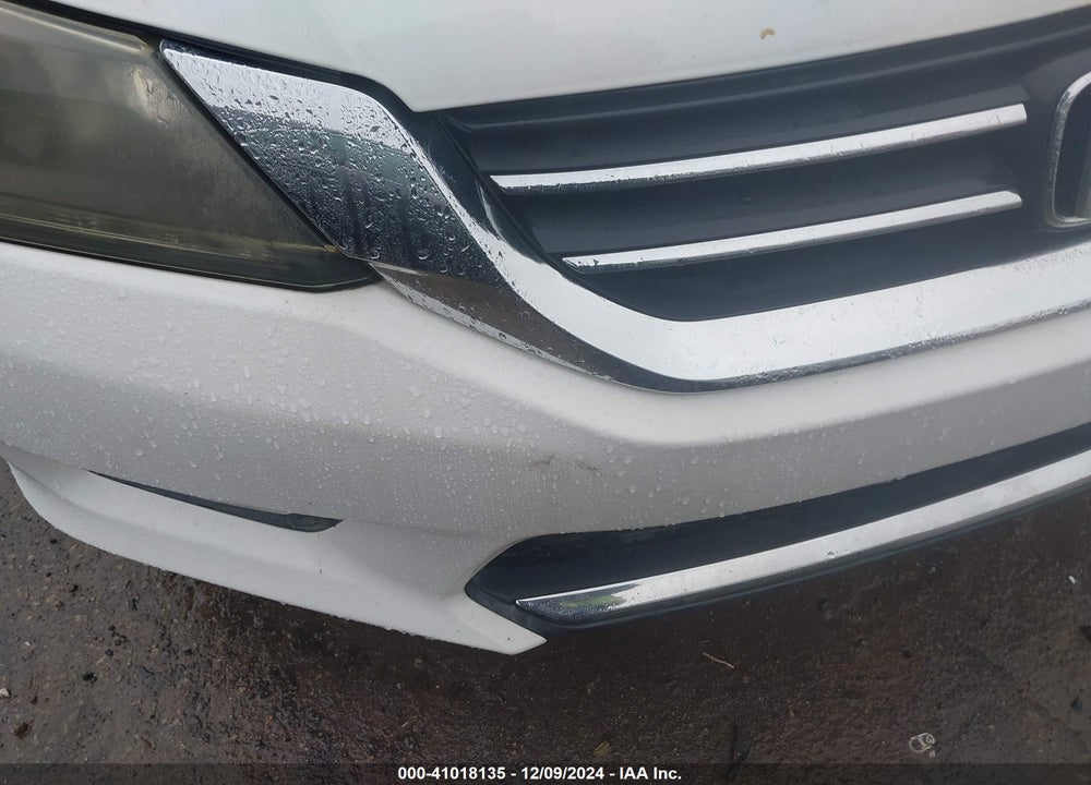 2013 HONDA ACCORD EX-L V-6 VIN: 1HGCR3F85DA007982