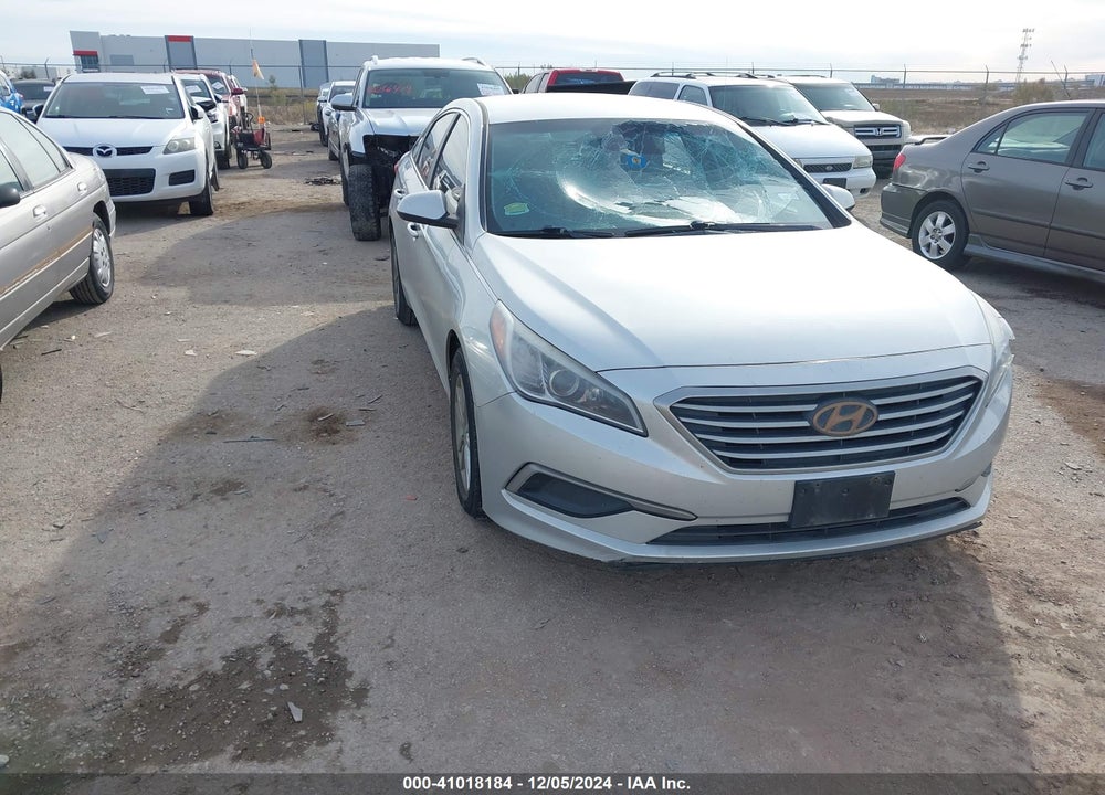 2017 HYUNDAI SONATA VIN: 5NPE24AFXHH534017