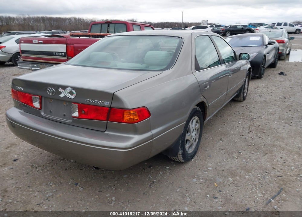 2001 TOYOTA CAMRY LE VIN: 4T1BG22K41U042482
