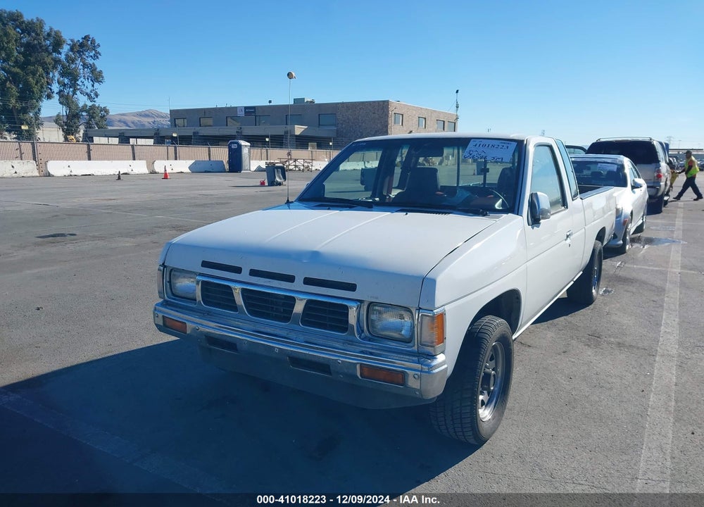 1992 NISSAN TRUCK KING CAB VIN: 1N6SD16S5NC364266