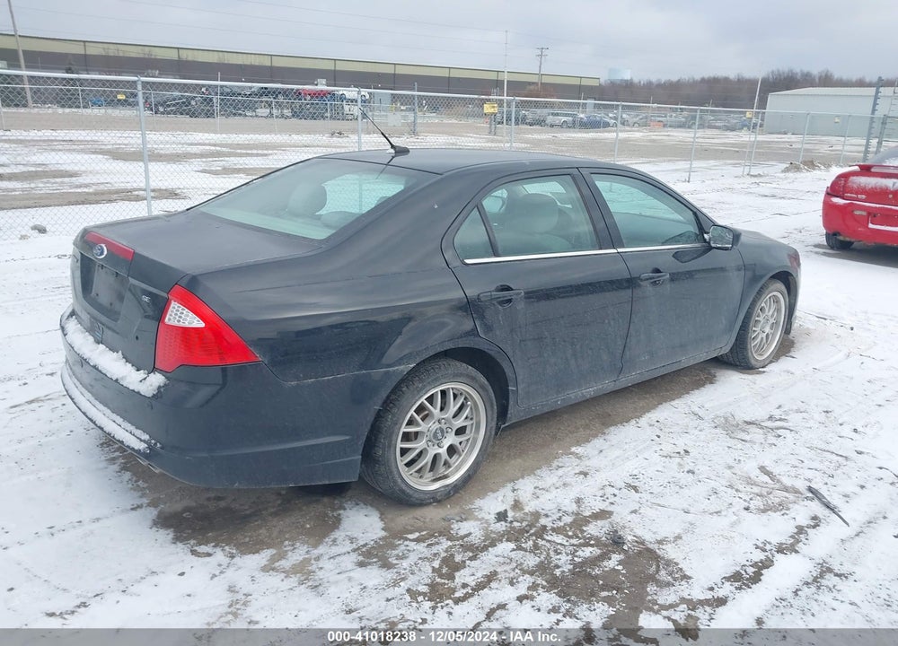 2011 FORD FUSION SE VIN: 3FAHP0HA0BR213888