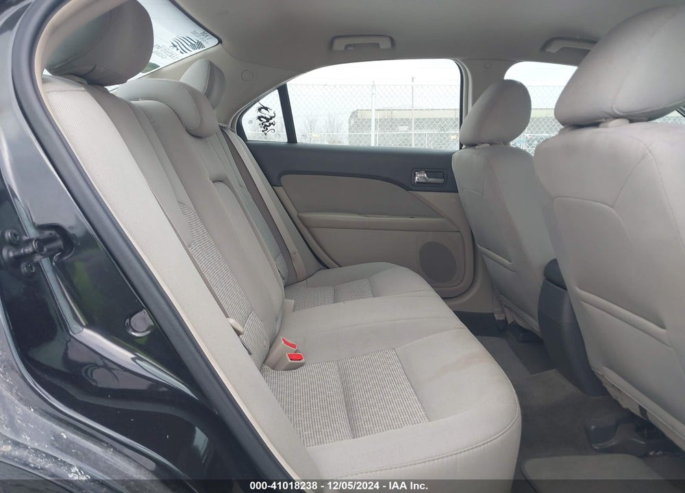 2011 FORD FUSION SE VIN: 3FAHP0HA0BR213888