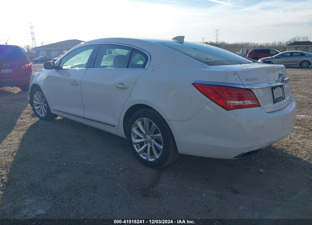 2016 BUICK LACROSSE LEATHER VIN: 1G4GB5G38GF118032