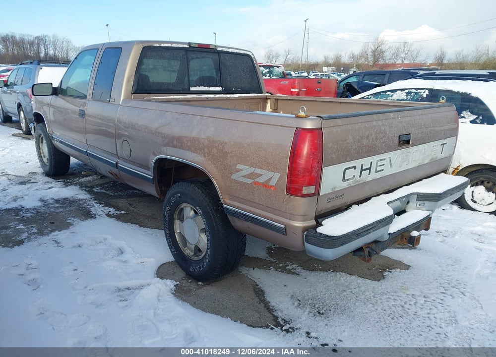 1997 CHEVROLET K1500 FLEETSIDE VIN: 2GCEK19R8V1132734