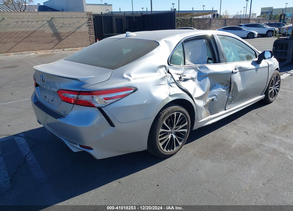 2020 TOYOTA CAMRY SE HYBRID VIN: 4T1G31AK8LU521875