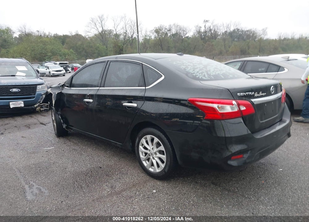 2018 NISSAN SENTRA SV VIN: 3N1AB7AP5JL656253